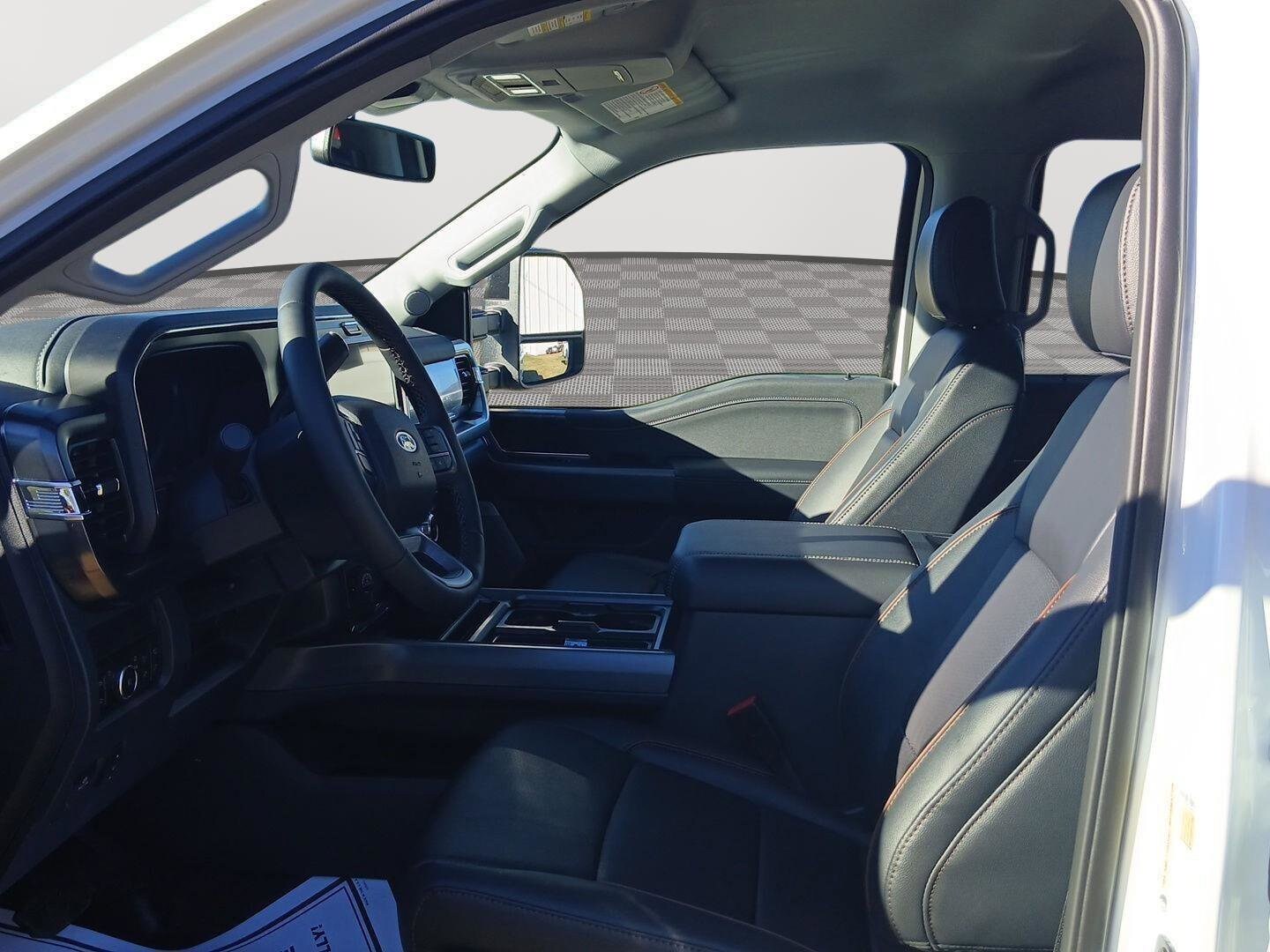 2026 Ford F-350 Super Duty XL - Photo 9