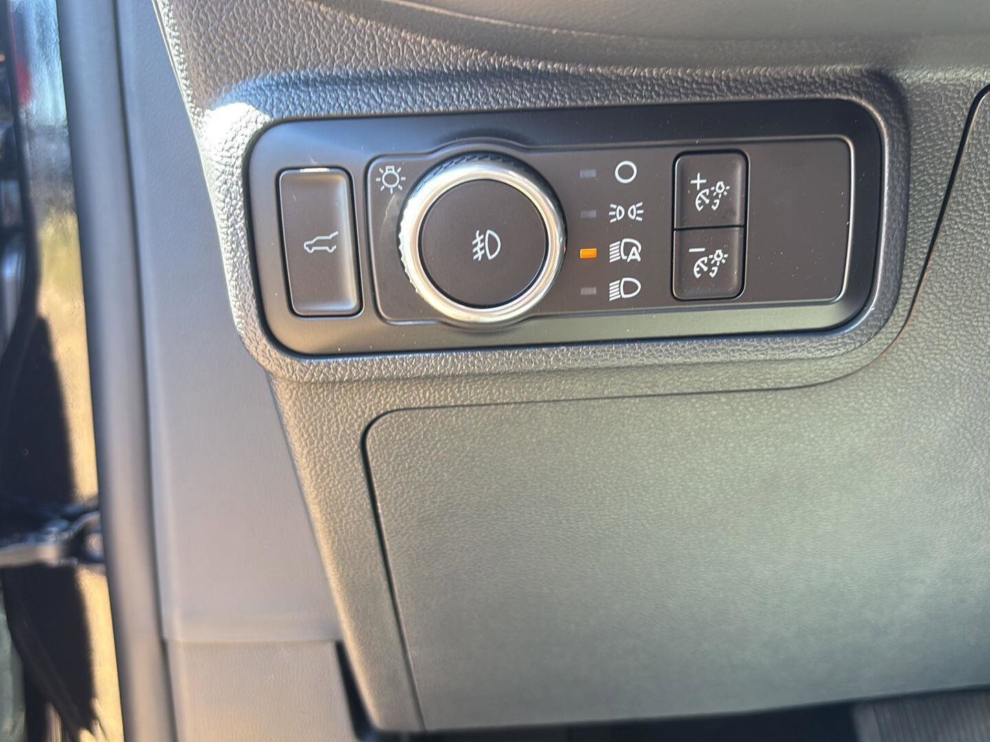 2026 Ford Explorer ST - Photo 16