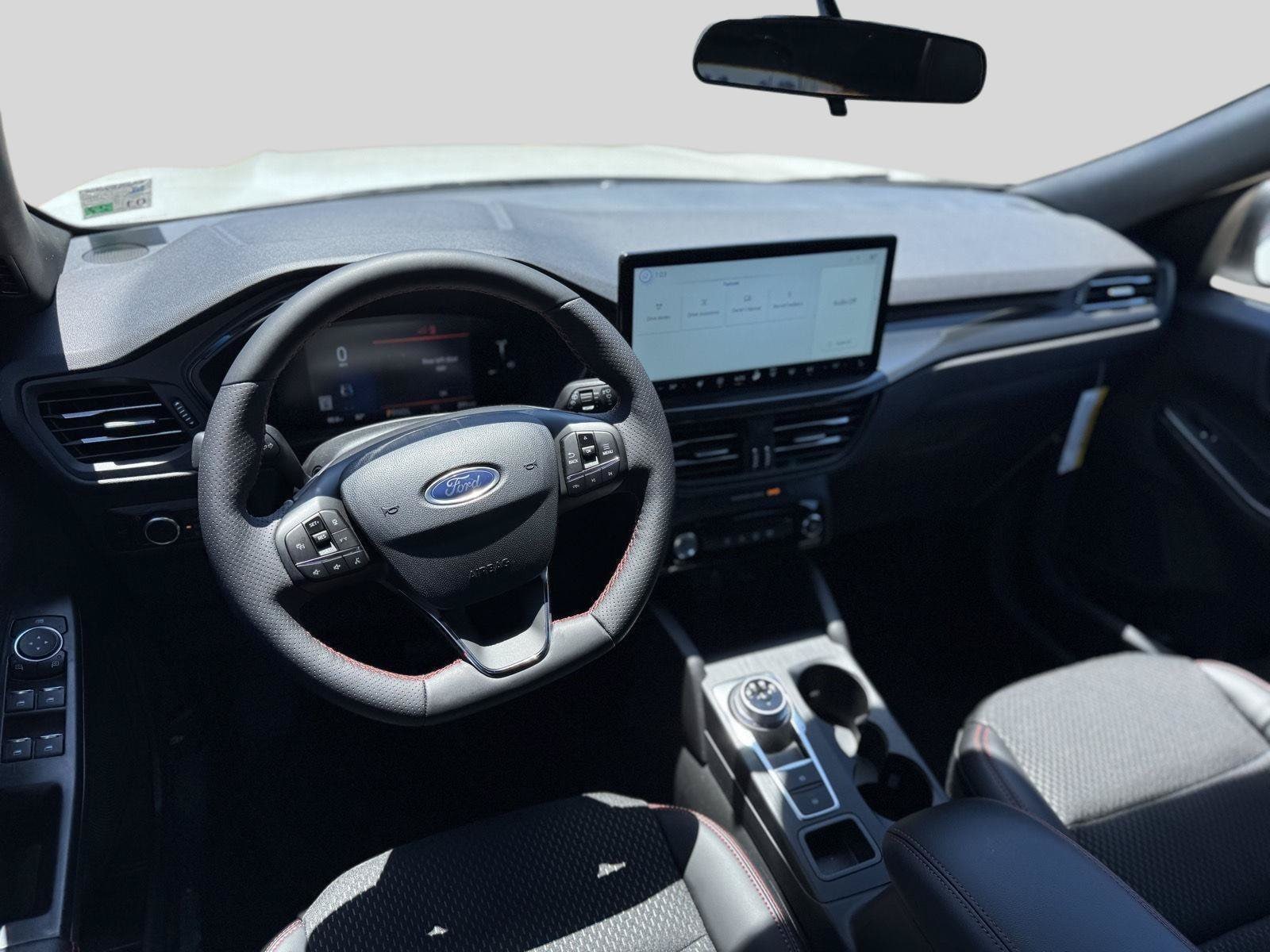 2026 Ford Escape ST-Line - Photo 10