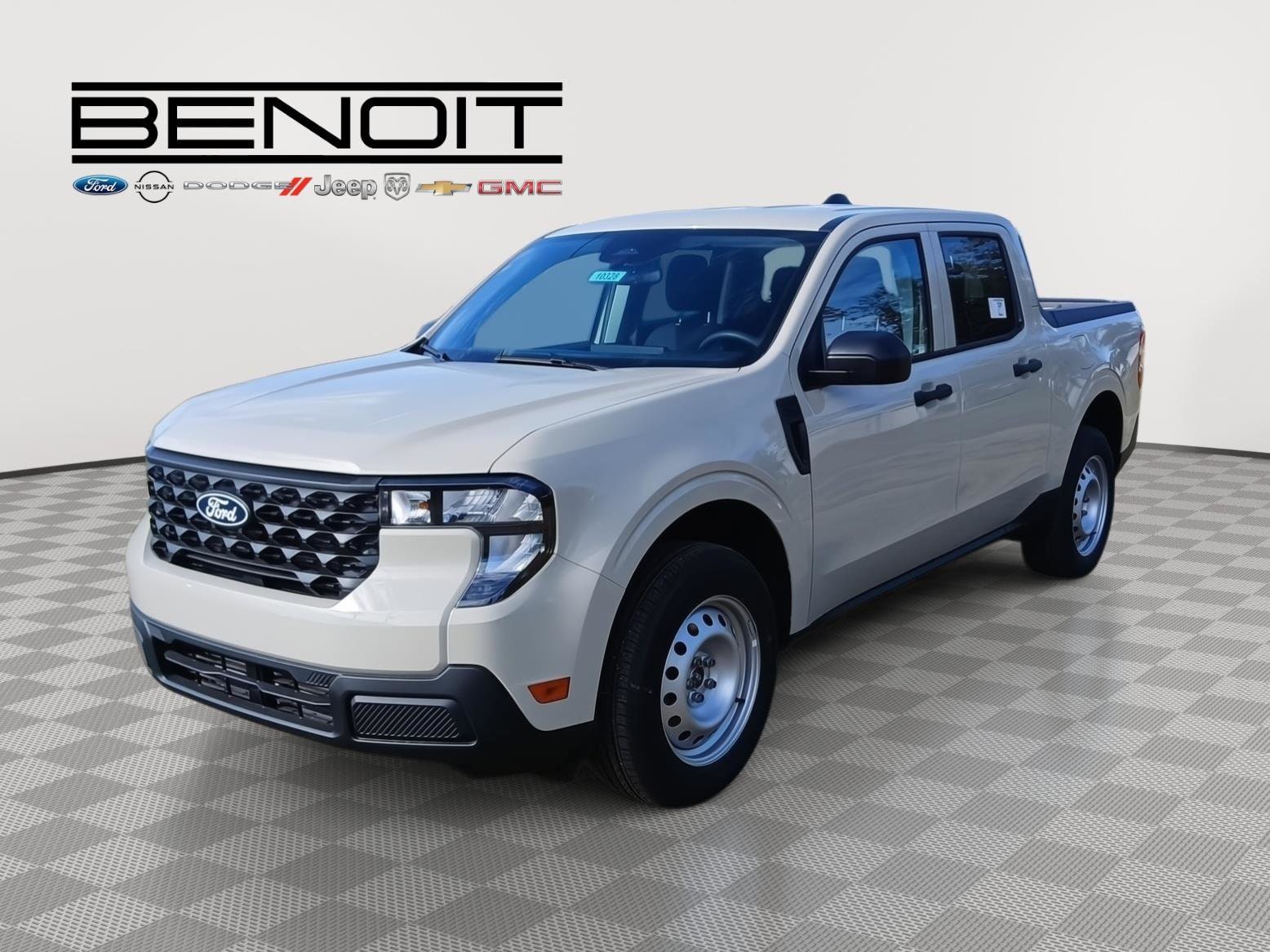 2025 Ford Maverick XL's photo