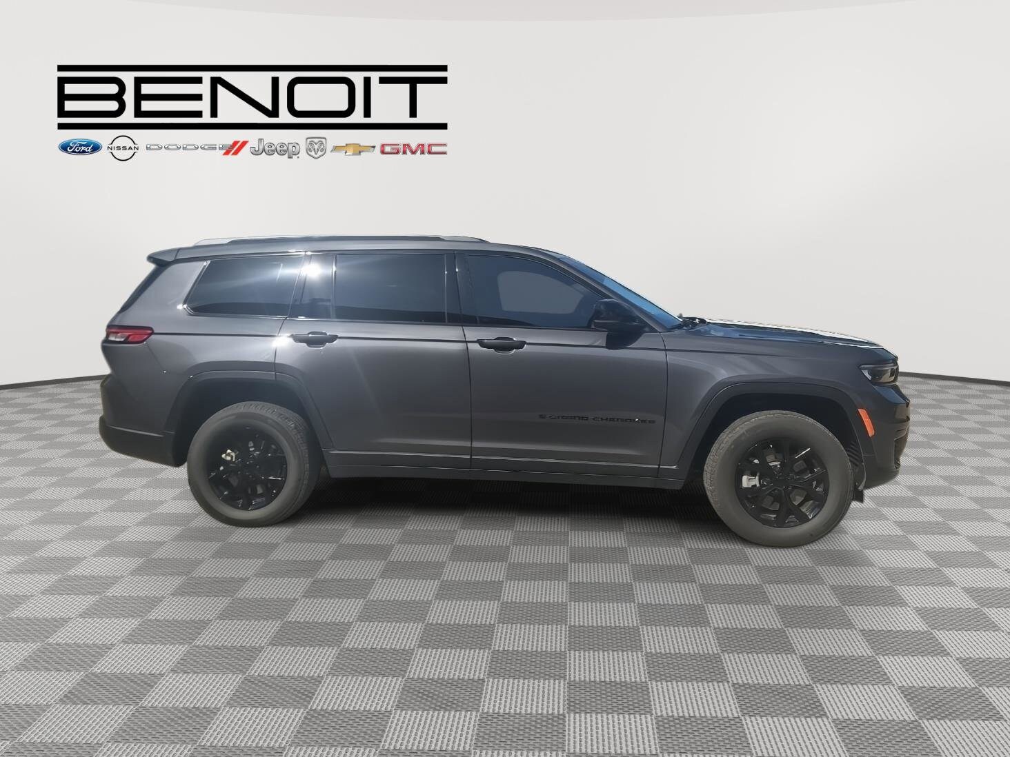 2025 Jeep Grand Cherokee Altitude X photo 4