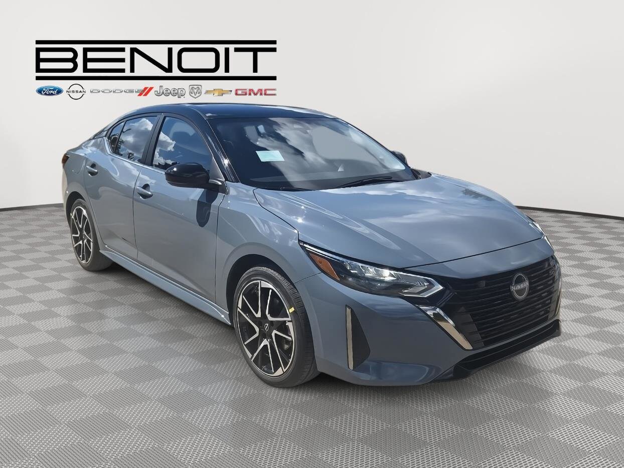 2025 Nissan Sentra SR photo 3