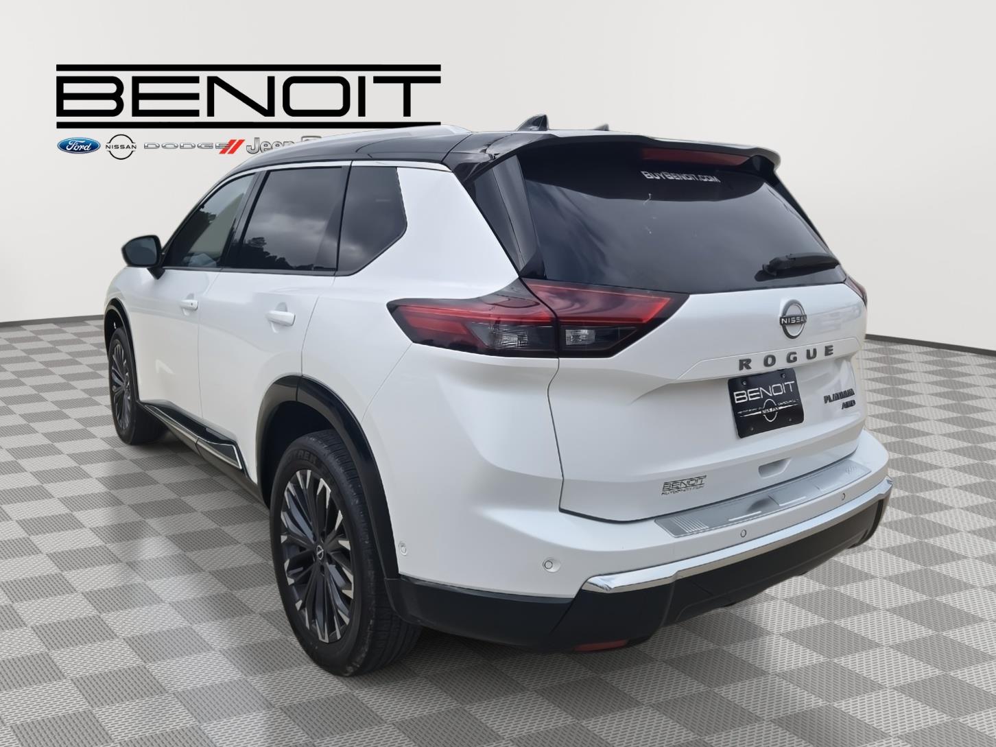 2026 Nissan Rogue Platinum - Photo 7