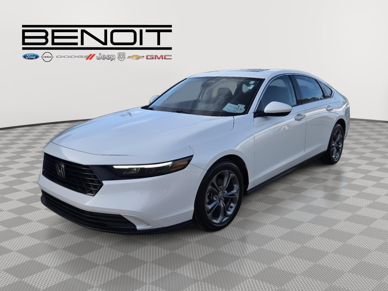 2024 Honda Accord EX's photo