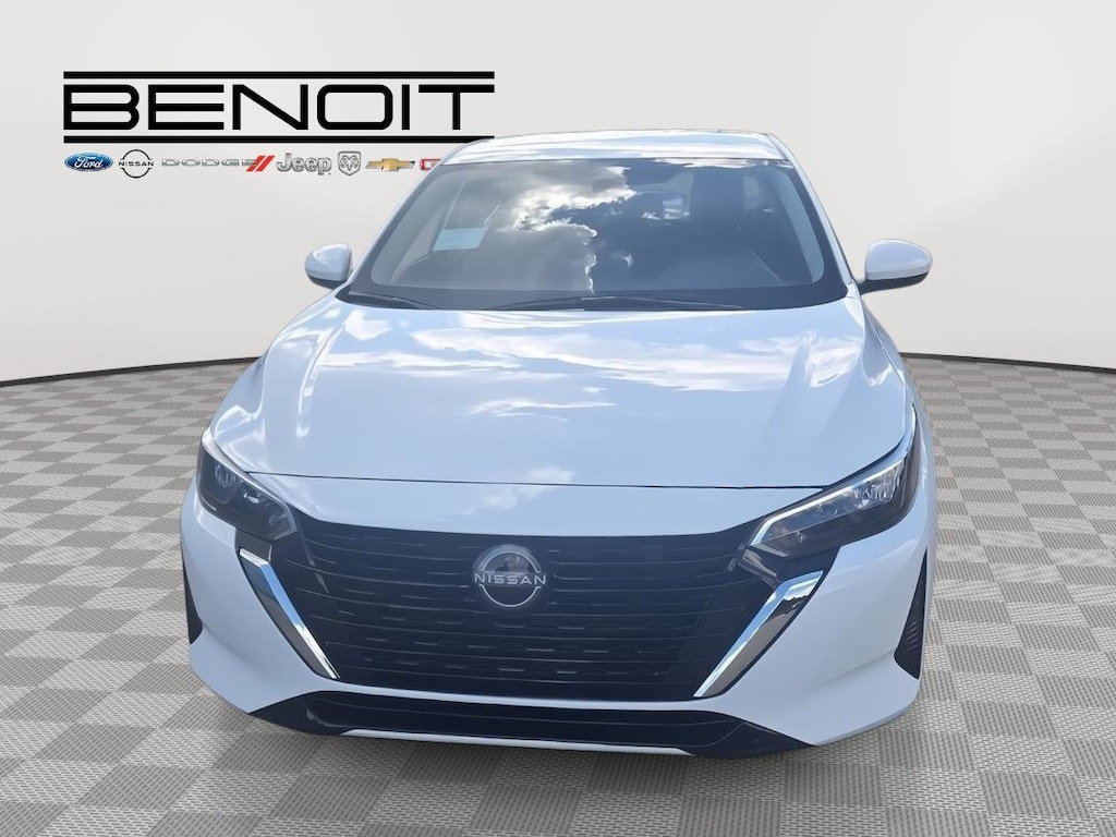 New 2025 Nissan Sentra SV Sedan