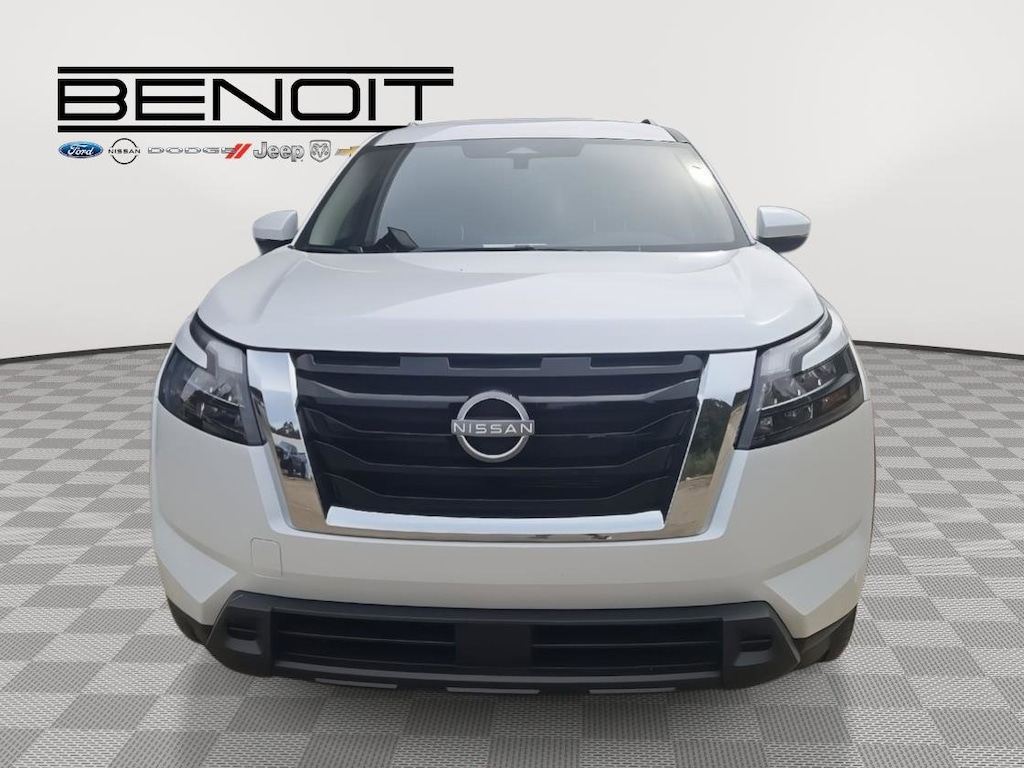 New 2025 Nissan Pathfinder SV SUV