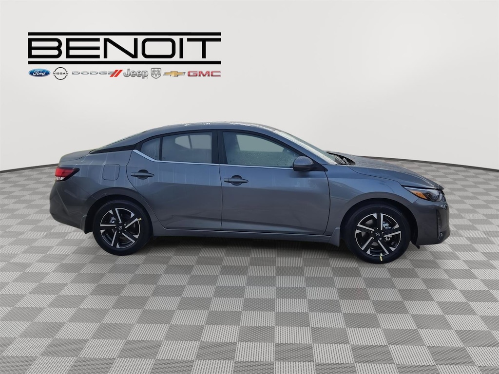 New 2025 Nissan Sentra SV Sedan