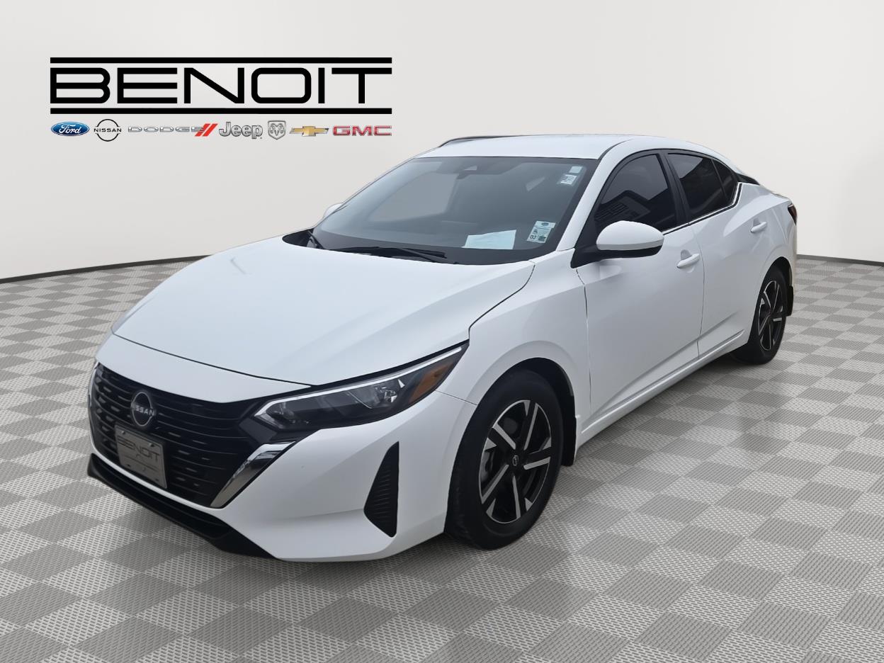 2025 Nissan Sentra SV's photo