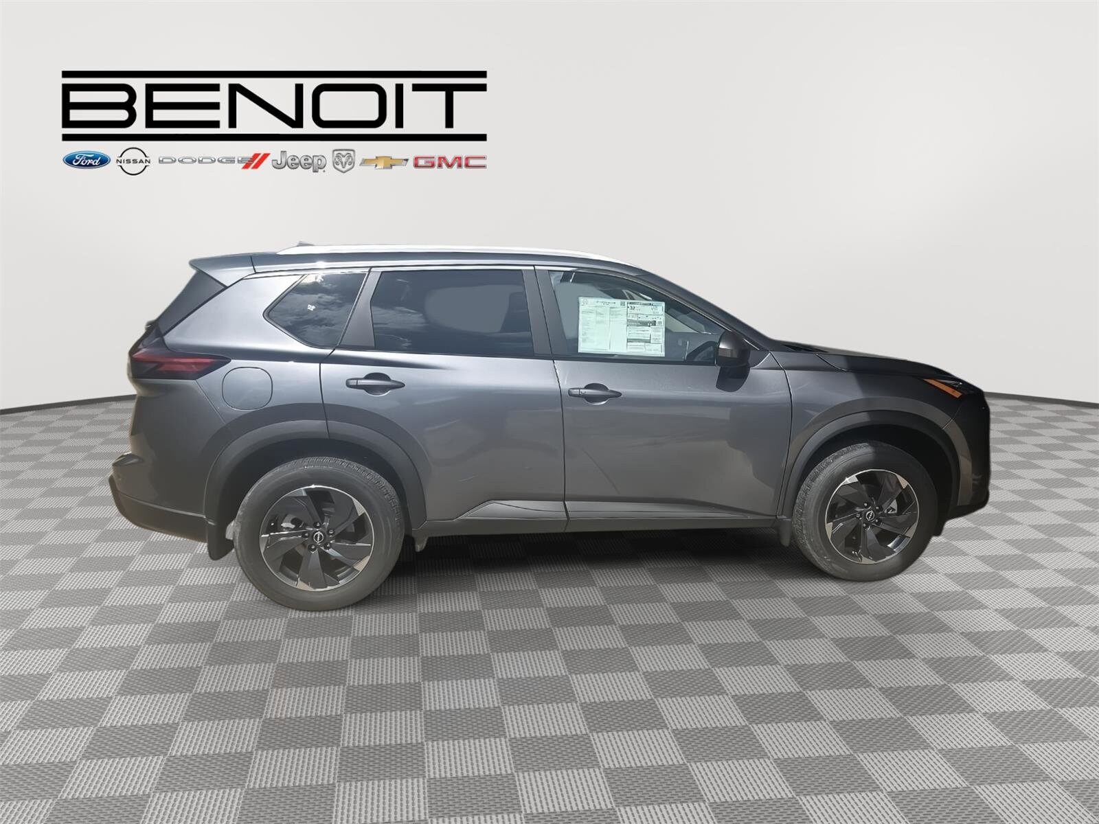 2026 Nissan Rogue SV photo 4