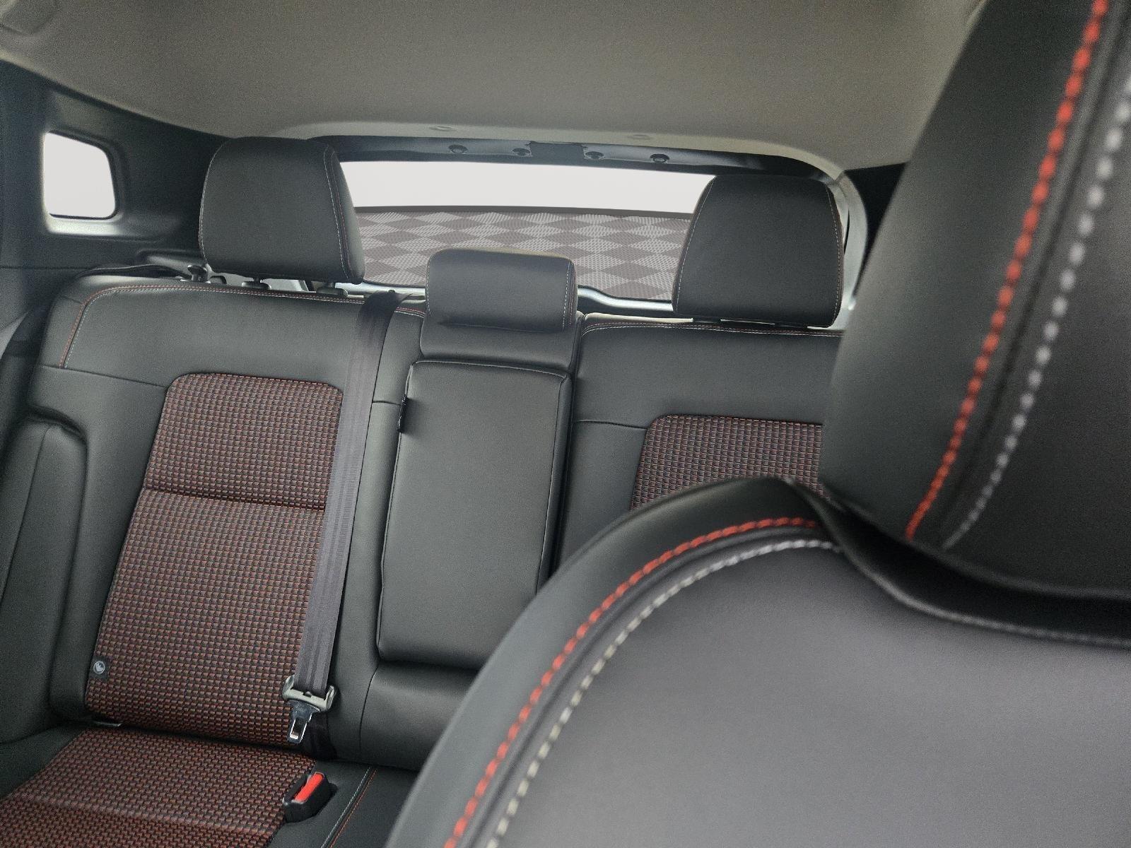 2026 Nissan KICKS SR AWD - Photo 12