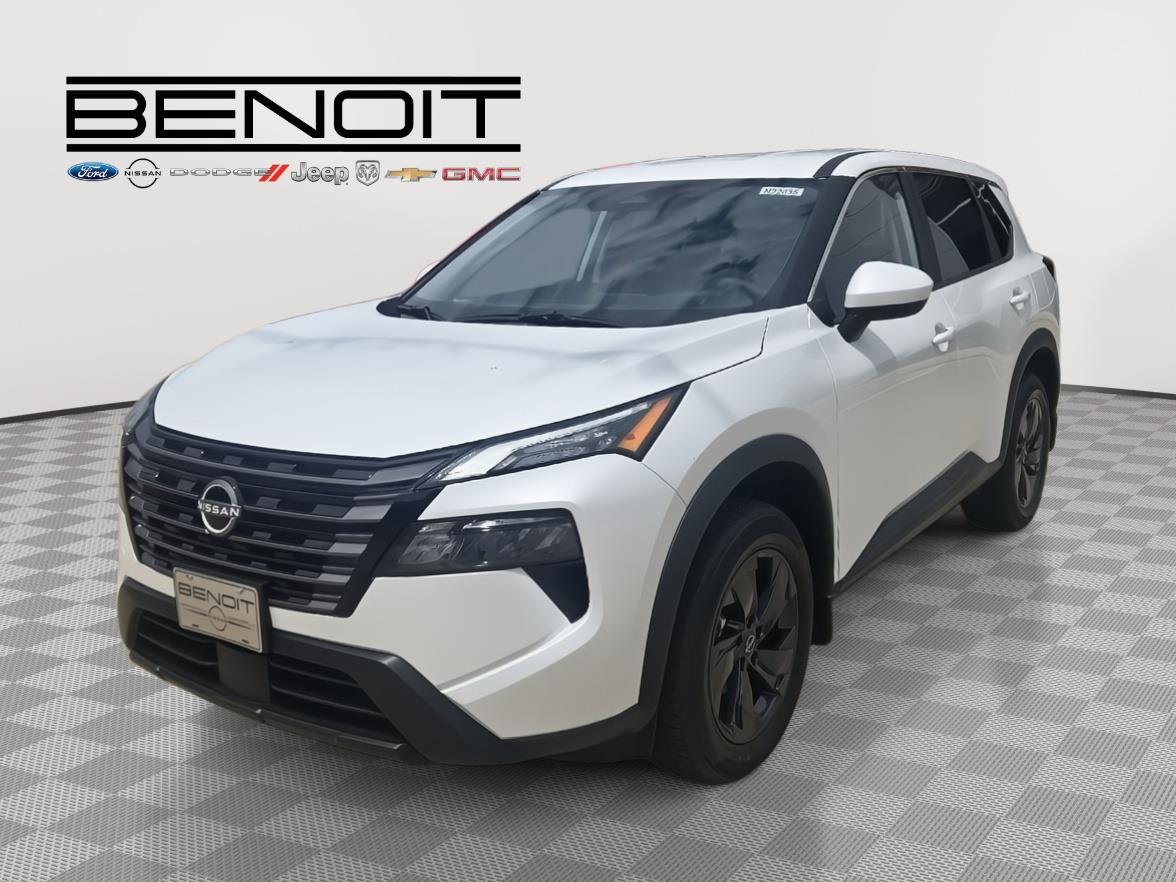 2026 Nissan Rogue SV FWD's photo