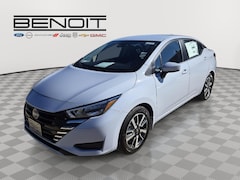 2025 Nissan Versa SV Sedan