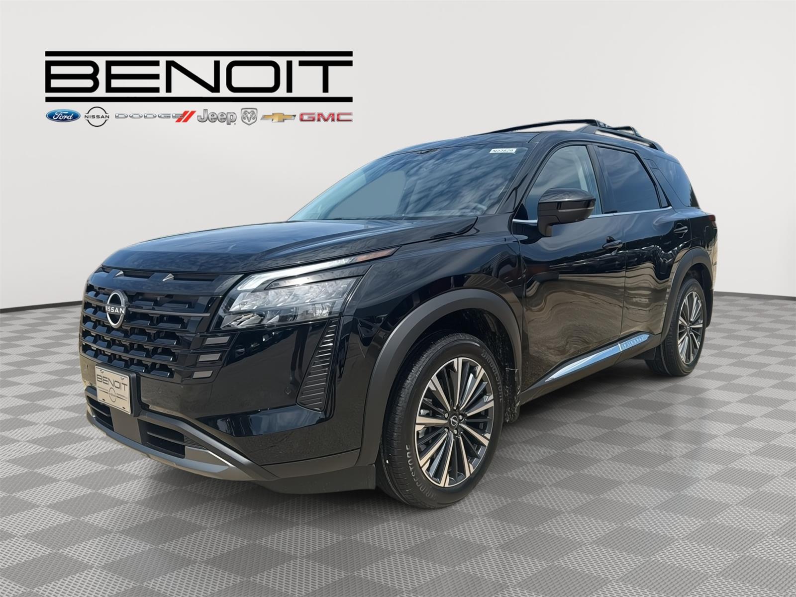 2026 Nissan Pathfinder Platinum 2WD's photo