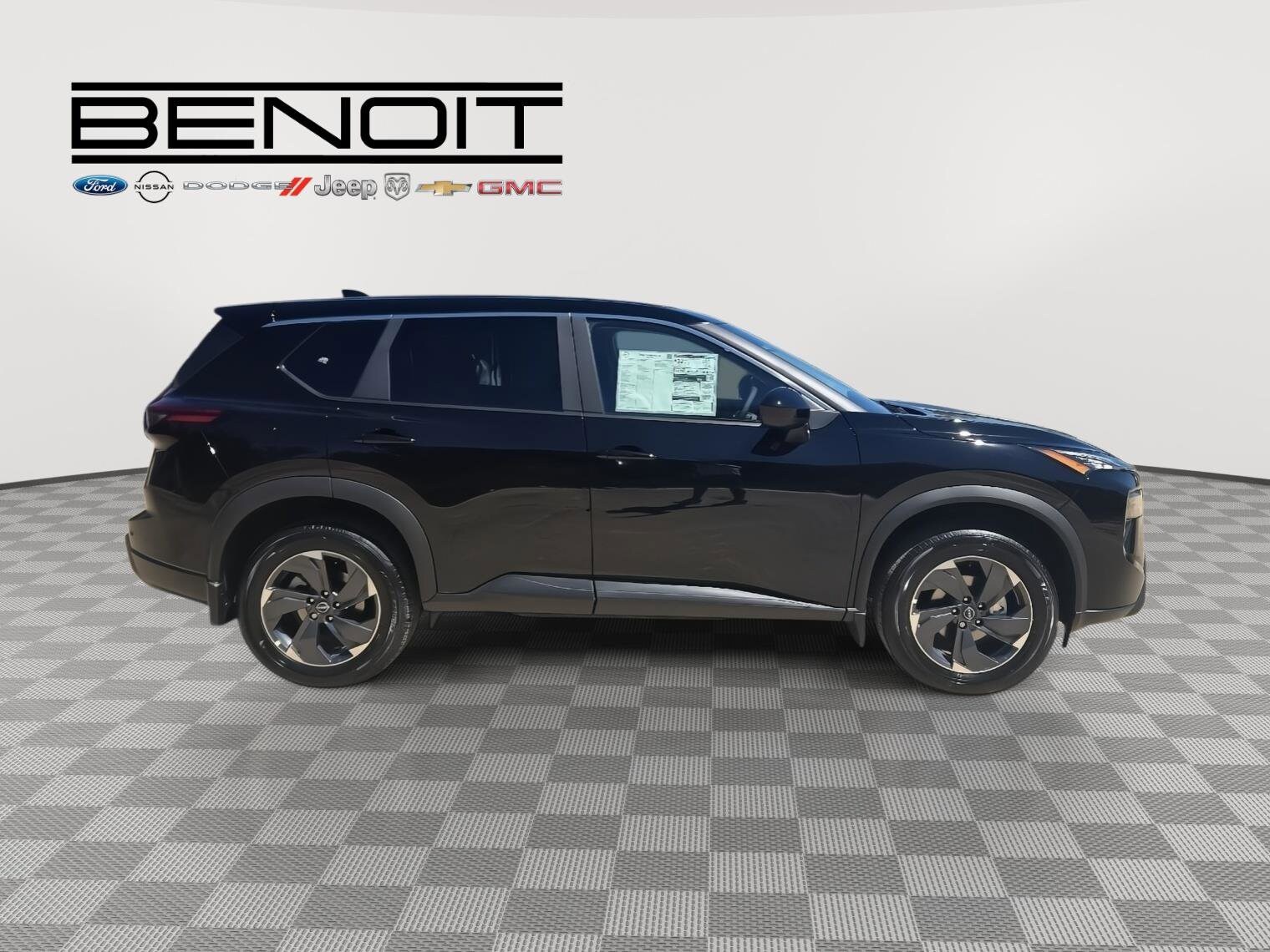 2026 Nissan Rogue SV photo 4