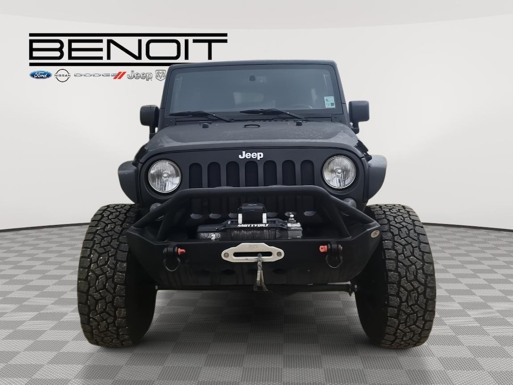 Used 2015 Jeep Wrangler Unlimited Rubicon SUV