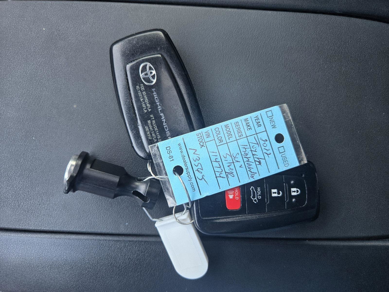 2022 Toyota Highlander XSE photo 4