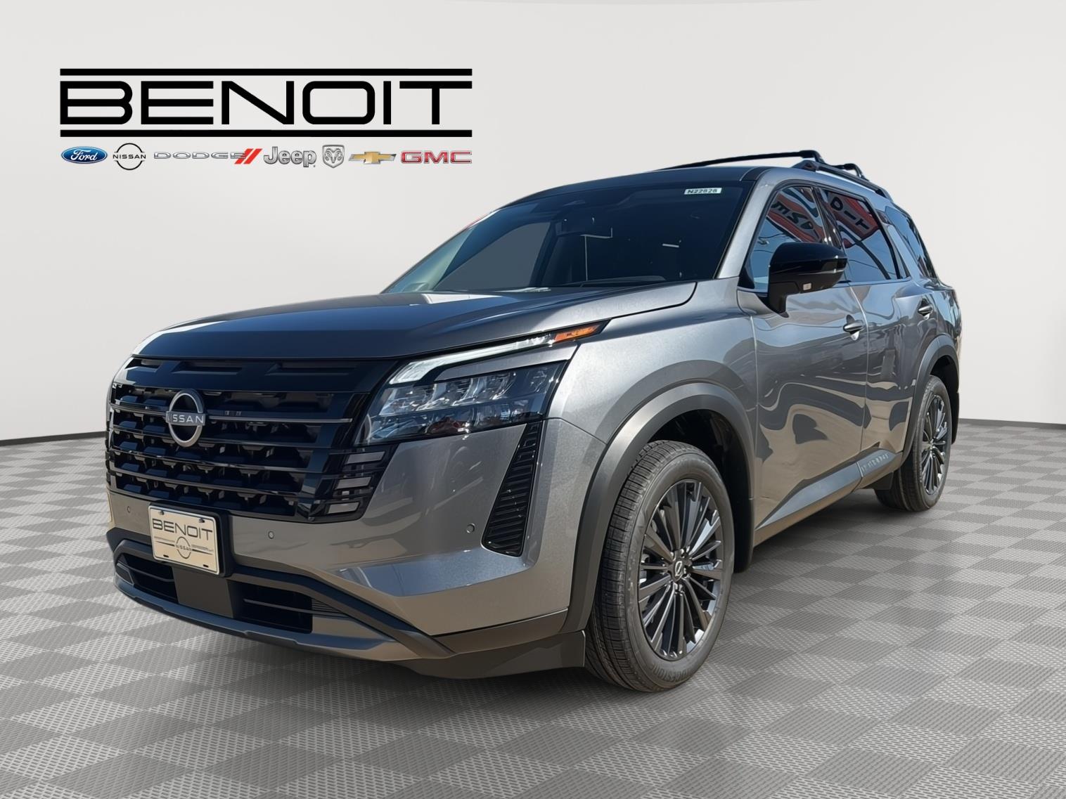 2026 Nissan Pathfinder SL 2WD's photo