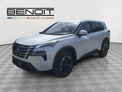 2026 Nissan Rogue SV SUV