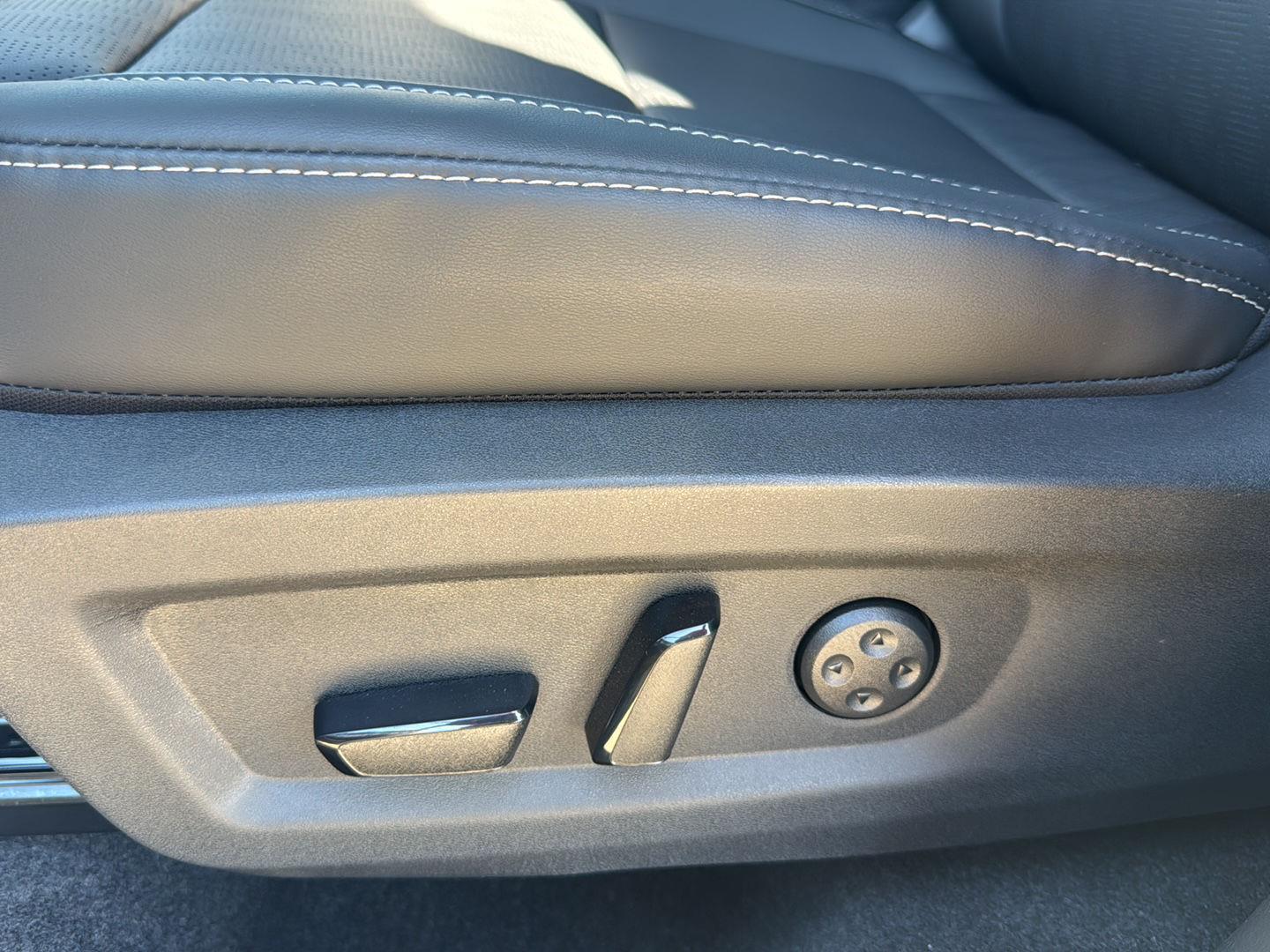 2026 Nissan Murano Platinum - Photo 12