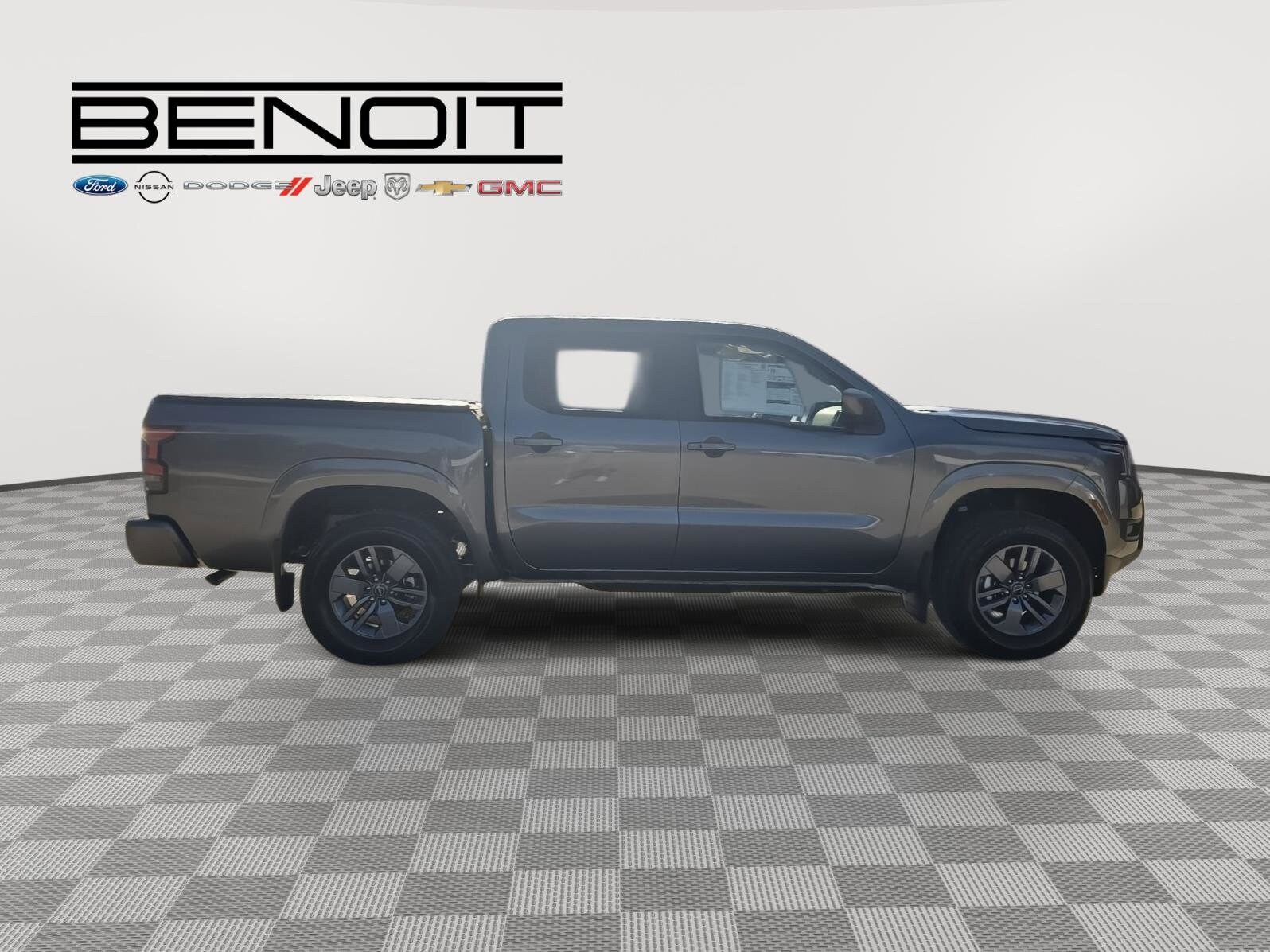 2026 Nissan Frontier SV photo 4