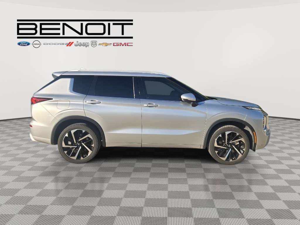 Used 2022 Mitsubishi Outlander SEL SEL FWD