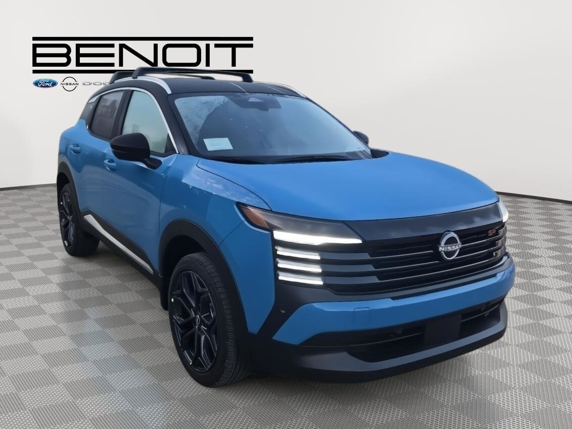 2026 Nissan Kicks SR photo 3