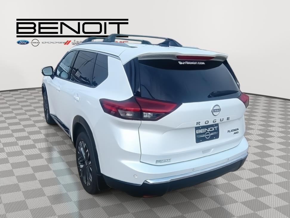2026 Nissan Rogue Platinum - Photo 8