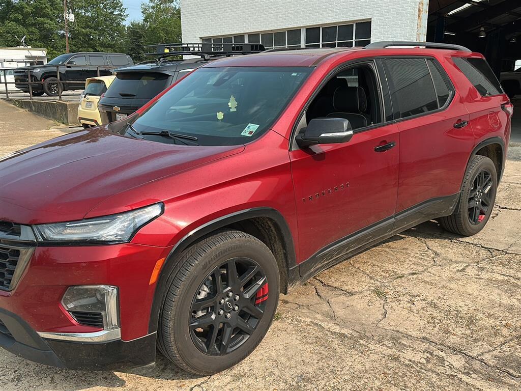 Used 2022 Chevrolet Traverse Premier SUV
