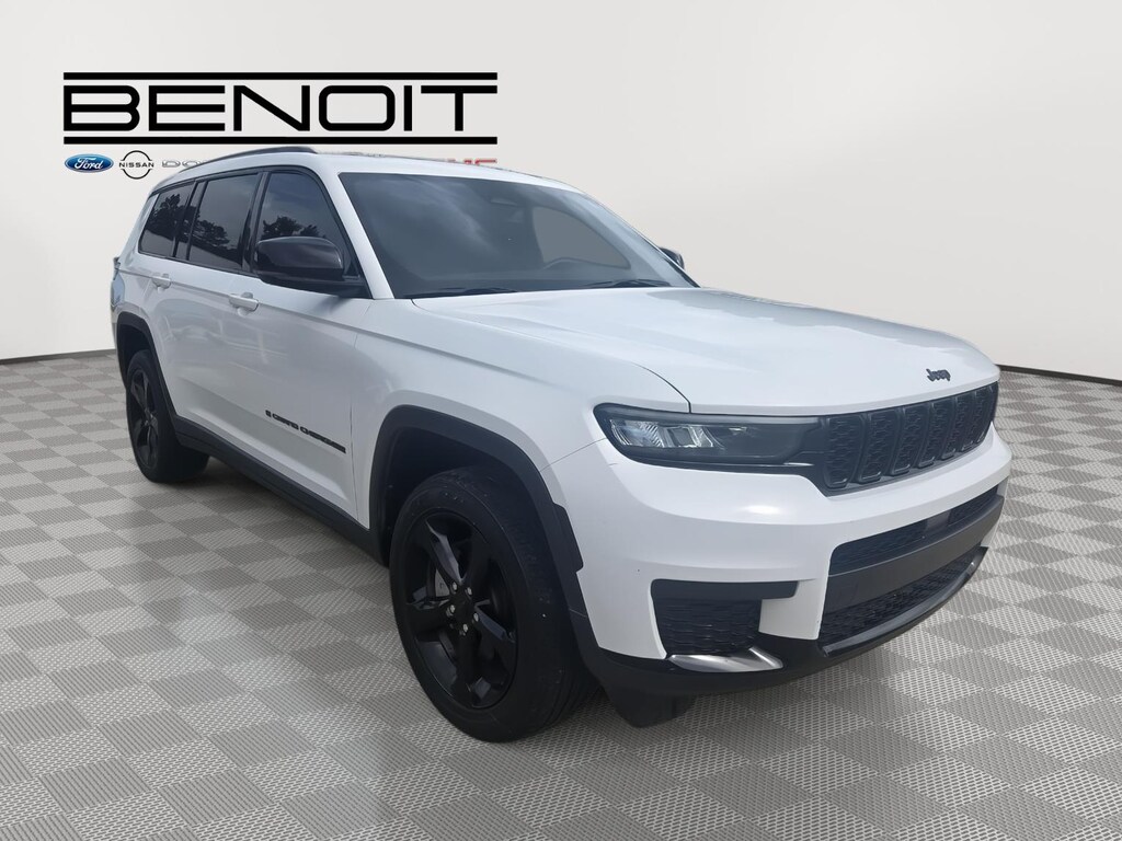 Used 2023 Jeep Grand Cherokee L Altitude 4X2