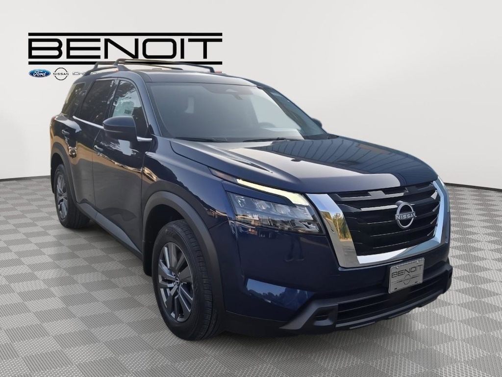 New 2025 Nissan Pathfinder SV SUV