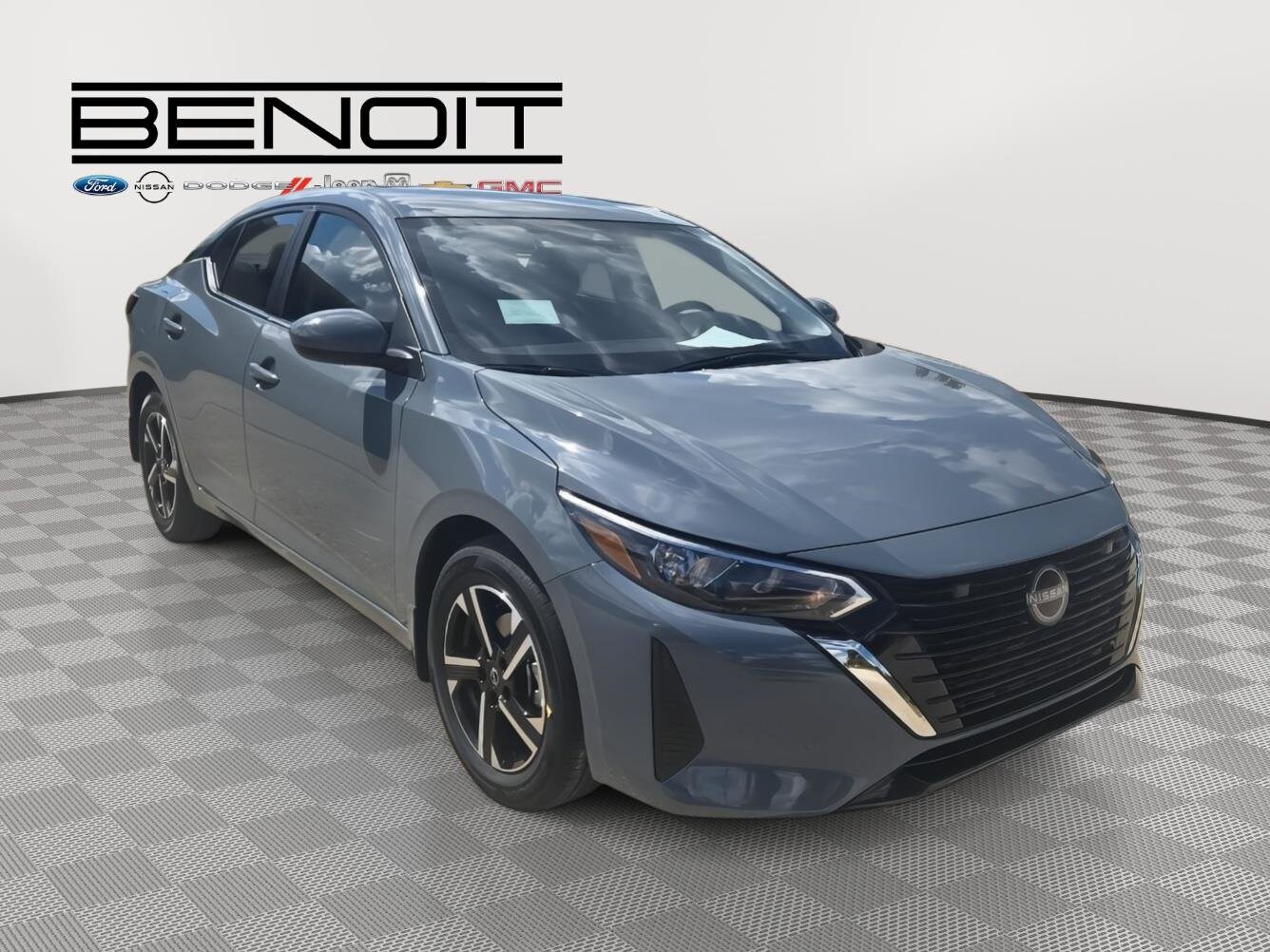 2025 Nissan Sentra SV photo 3