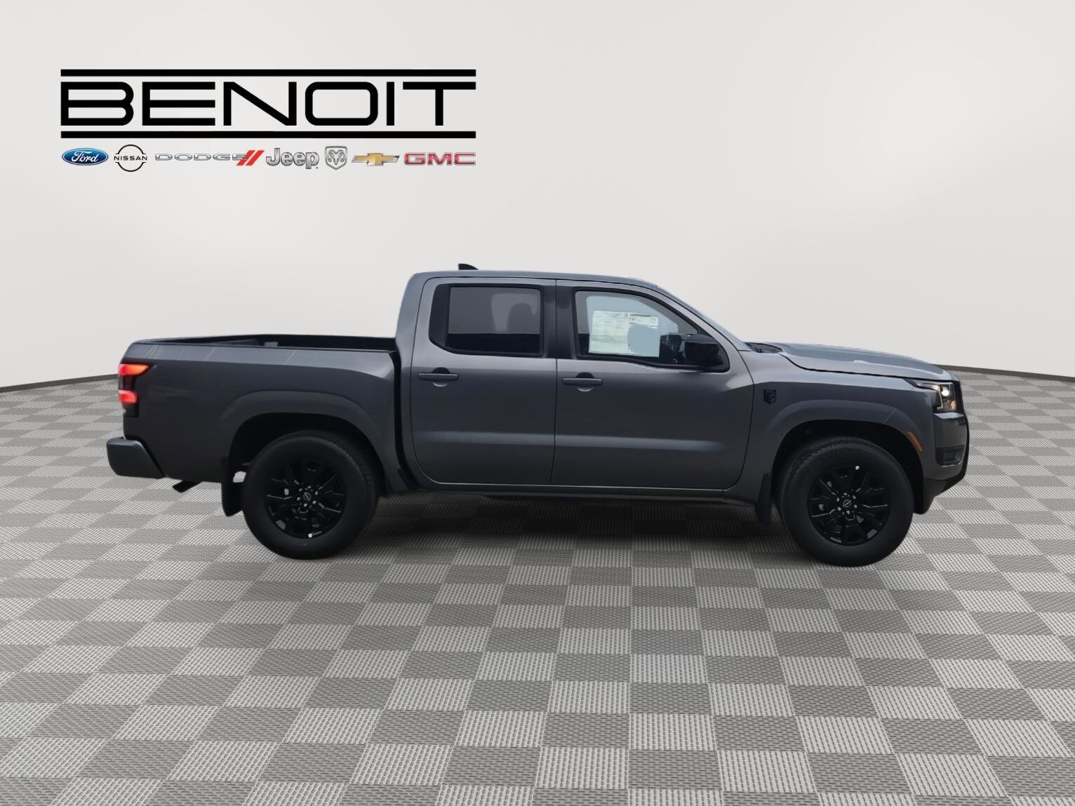 2026 Nissan Frontier SV photo 4