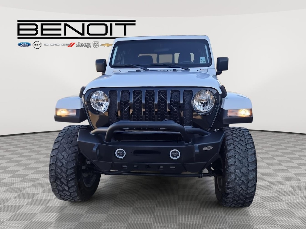 Used 2023 Jeep Gladiator Willys Sport Truck