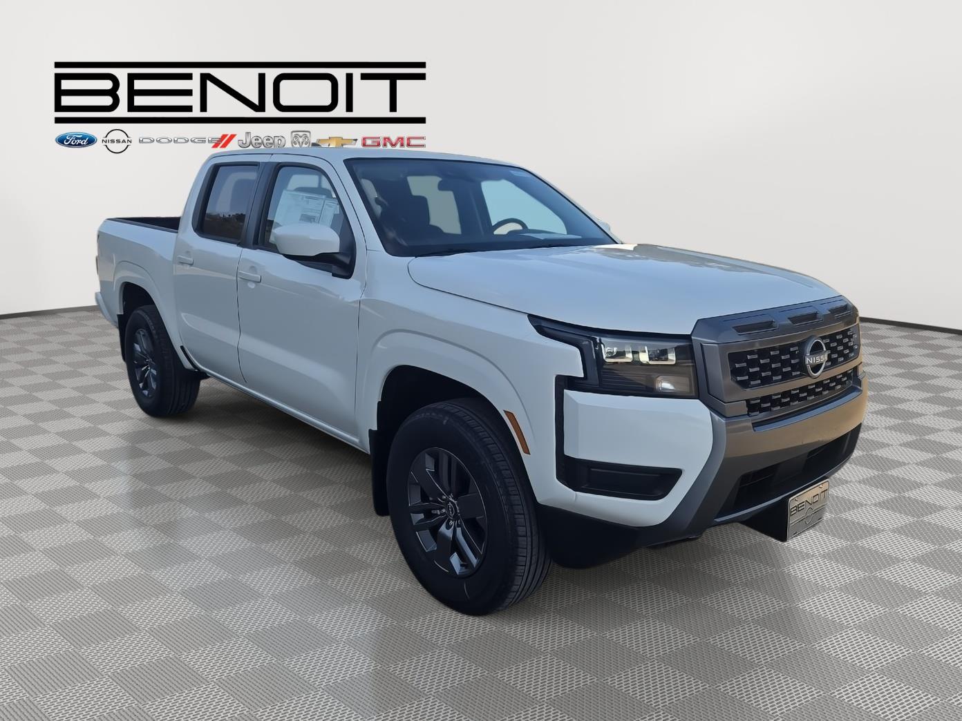 2026 Nissan Frontier SV photo 3
