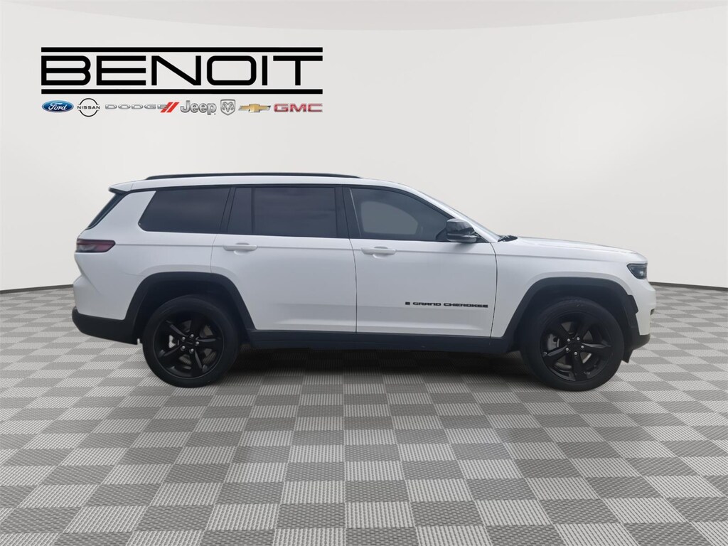 Used 2023 Jeep Grand Cherokee L Altitude 4X2