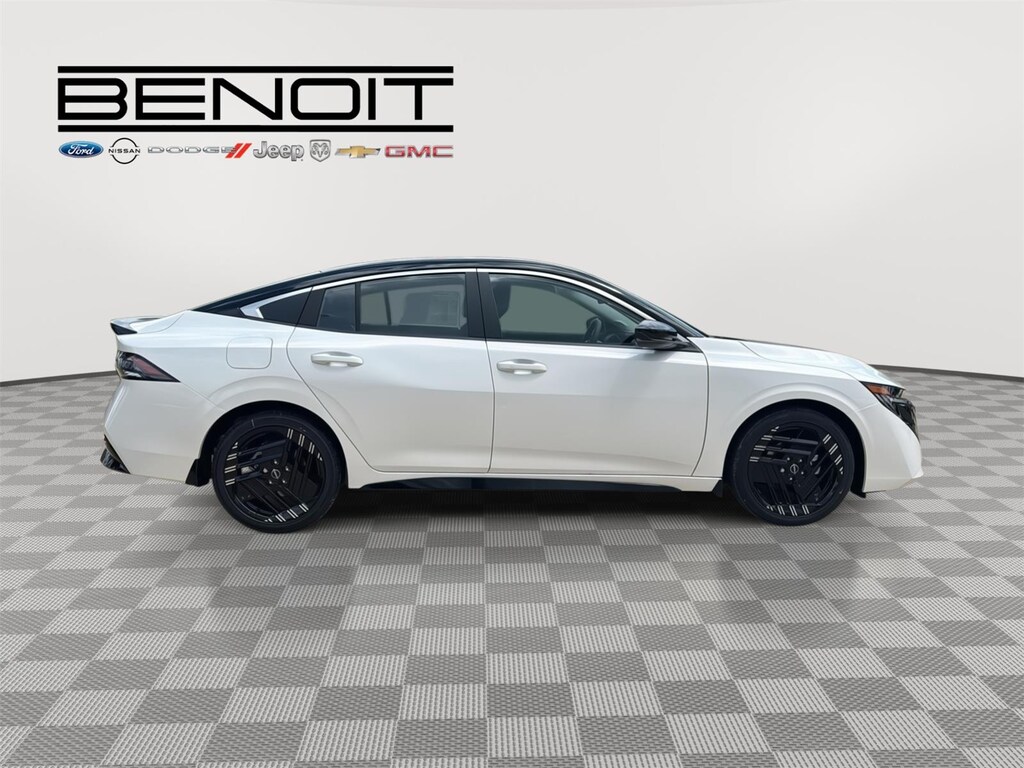 New 2026 Nissan Sentra SR Sedan