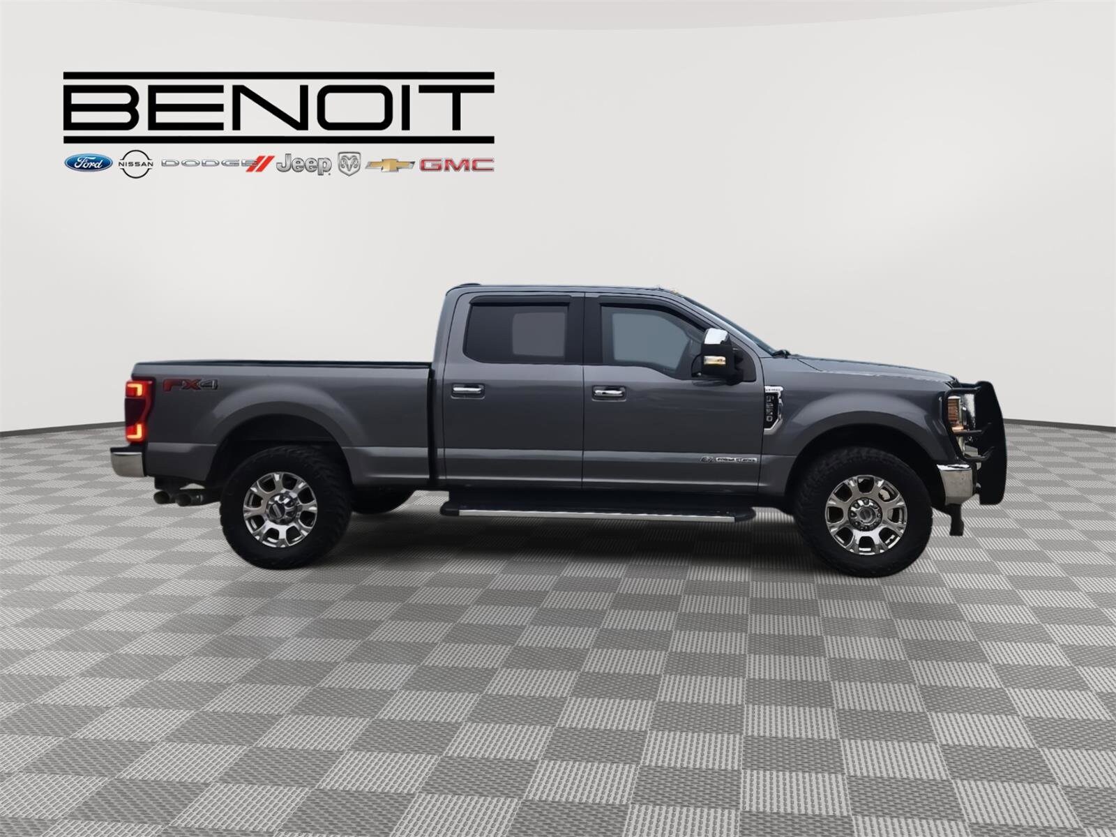 2021 Ford F-250 Lariat photo 4