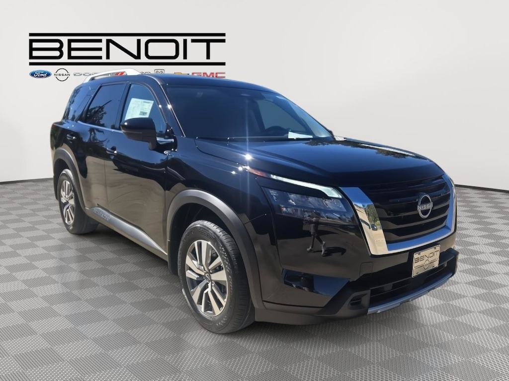 New 2025 Nissan Pathfinder SL SUV