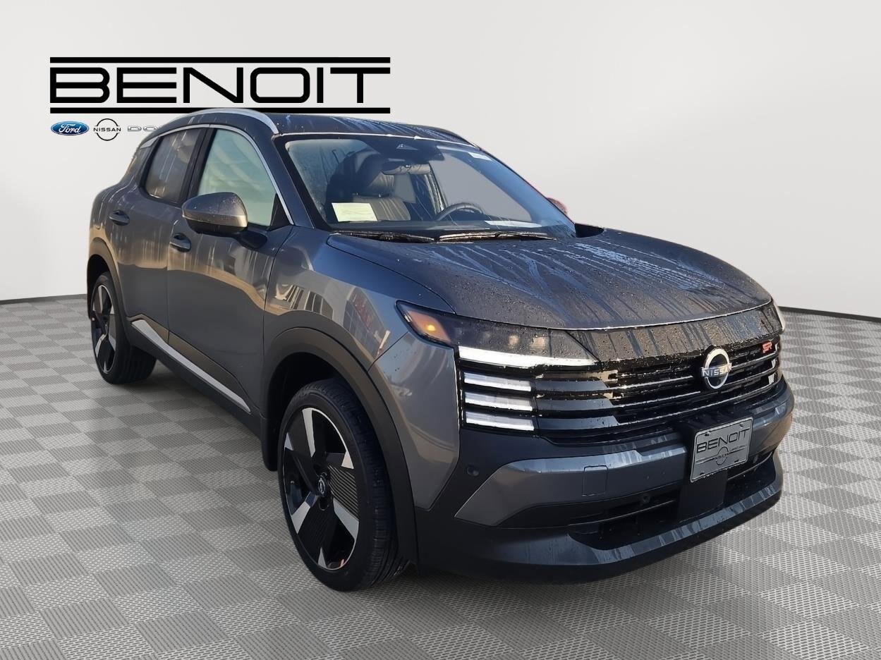 2025 Nissan Kicks SR photo 3