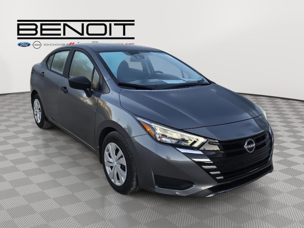 Used 2025 Nissan Versa S S CVT