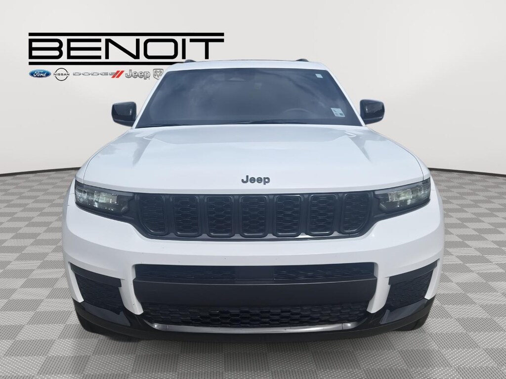 Used 2023 Jeep Grand Cherokee L Altitude 4X2