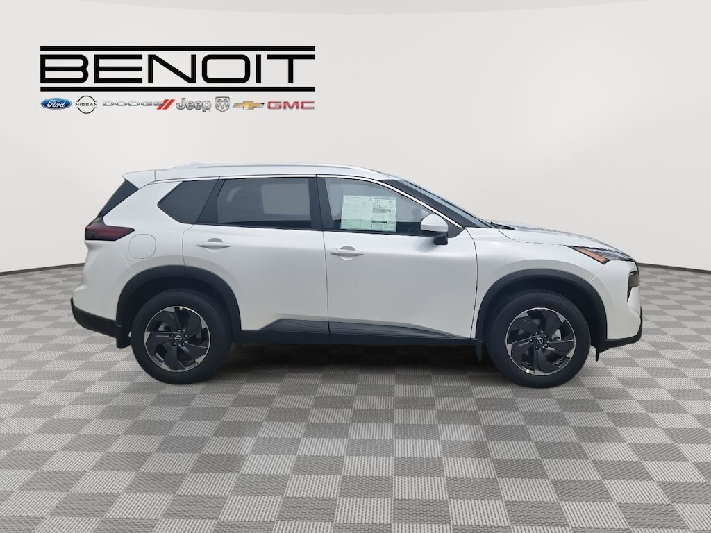 New 2026 Nissan Rogue SV SUV