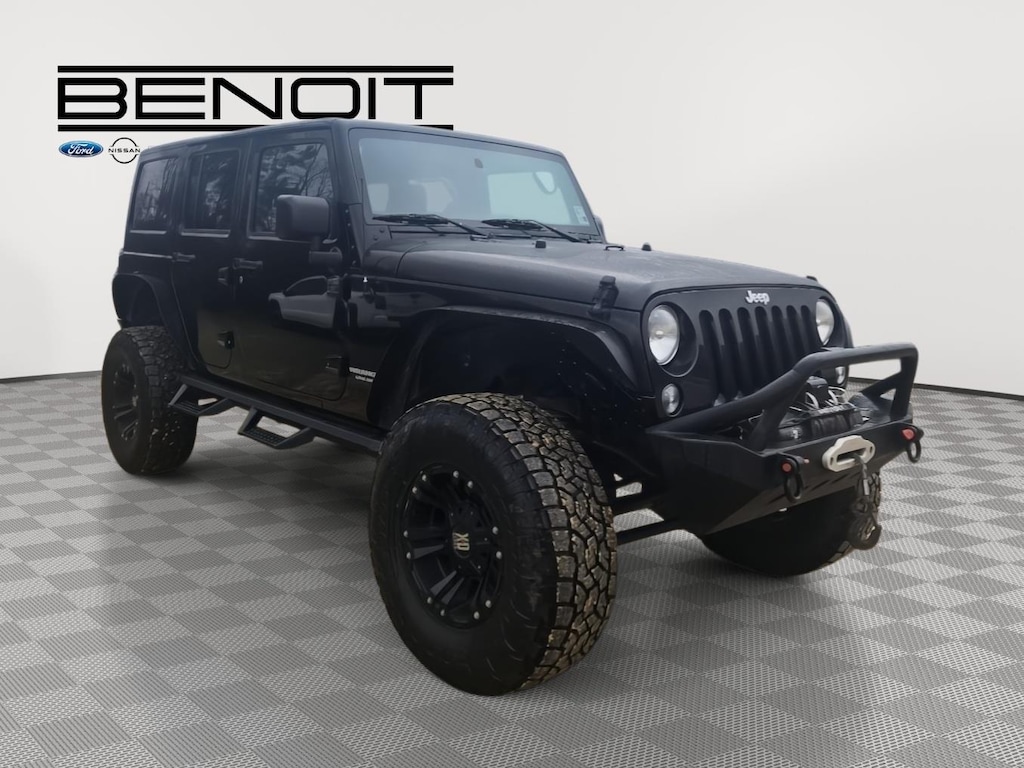 Used 2015 Jeep Wrangler Unlimited Rubicon SUV