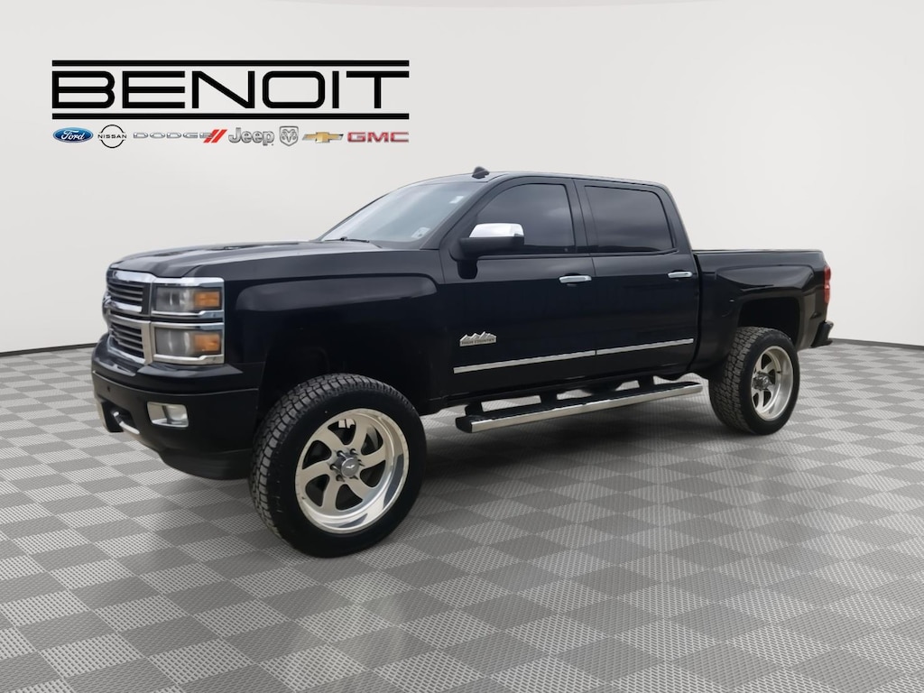 Used 2014 Chevrolet Silverado 1500 2WD Crew CAB 143.5 High