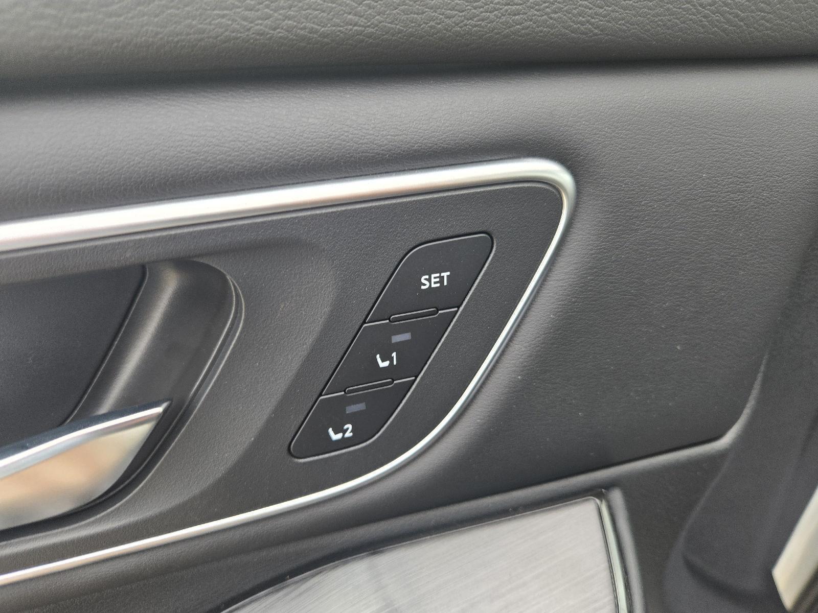 2026 Nissan Rogue Platinum - Photo 14