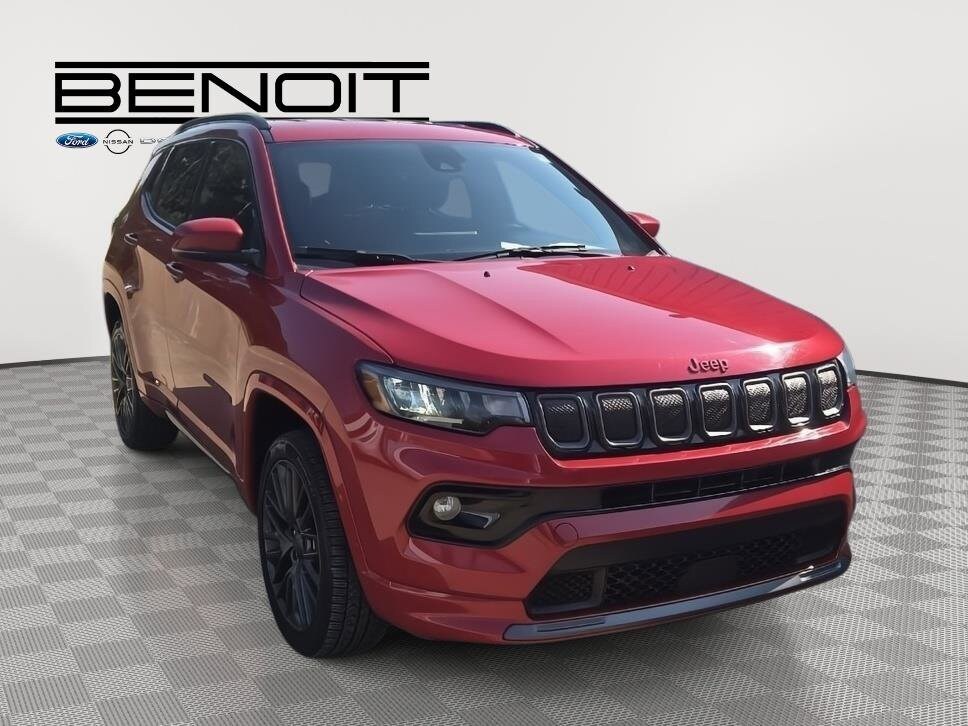 2022 Jeep Compass Red Edition photo 3