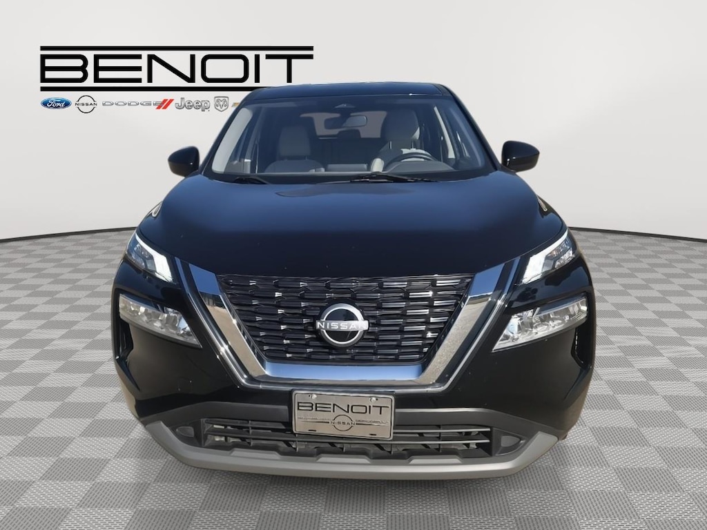 Used 2023 Nissan Rogue SV SUV