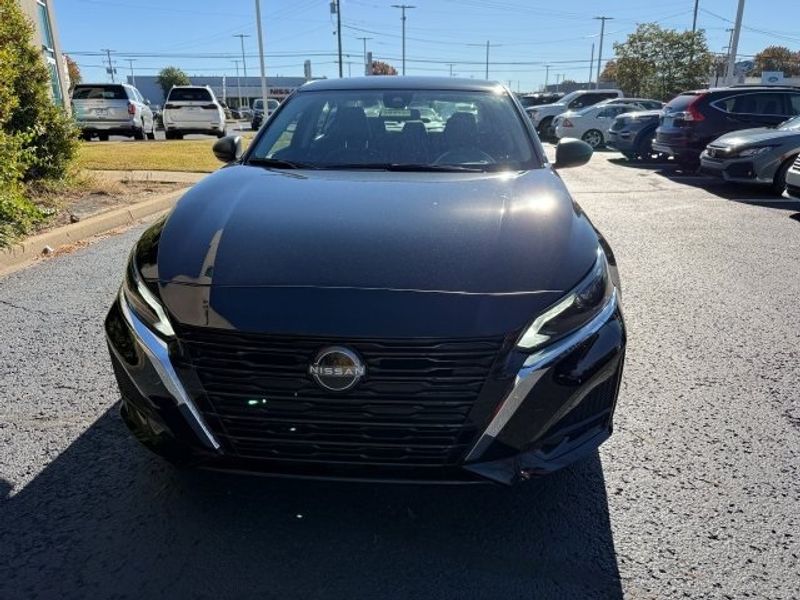 2024 Nissan Altima 2.5 S photo 3