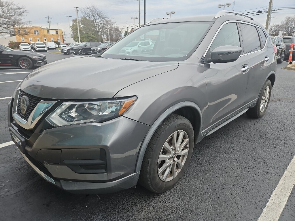Used 2018 Nissan Rogue SV Sport Utility