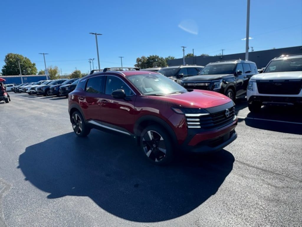 New 2026 Nissan Kicks SR SUV